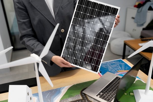 The Future of Solar Energy: Innovations Driving Efficiency